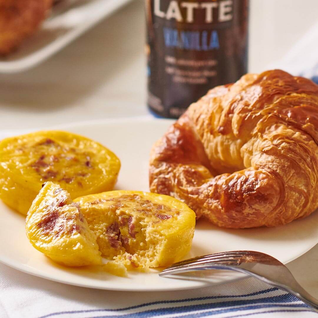 • Uncured Bacon & Cheddar Egg Bites with a Croissant & Vanilla Latte
